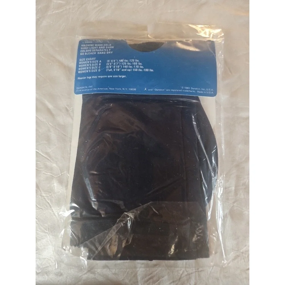 VTG NEW DANSKIN NAVY CLASSIC TIGHTS‎ DANCE FASHION OPAQUE EXERCISE *C